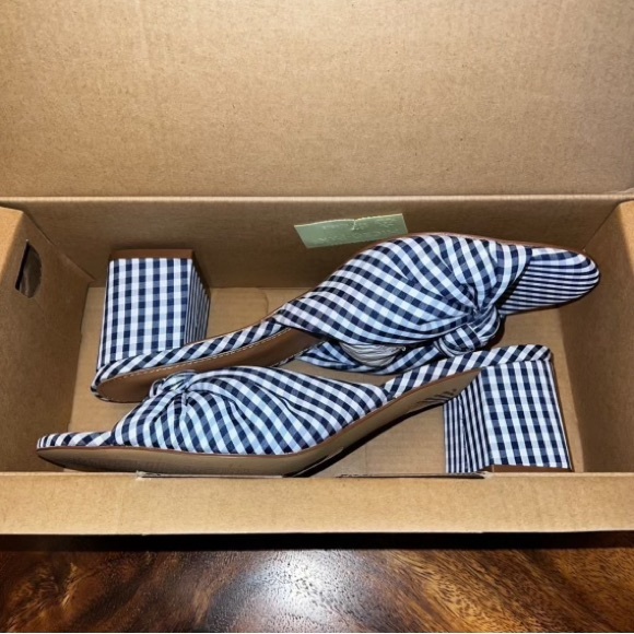 Navy gingham J crew block heels size 7 - Picture 2 of 3